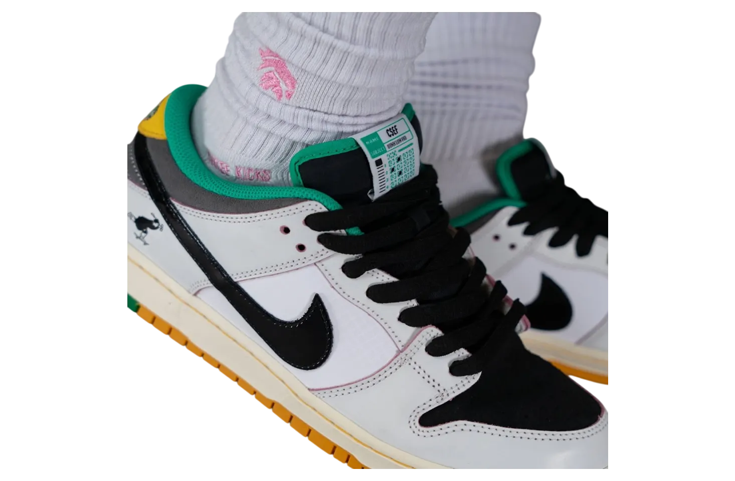 csef x nike sb dunk low summit white clear emerald 8