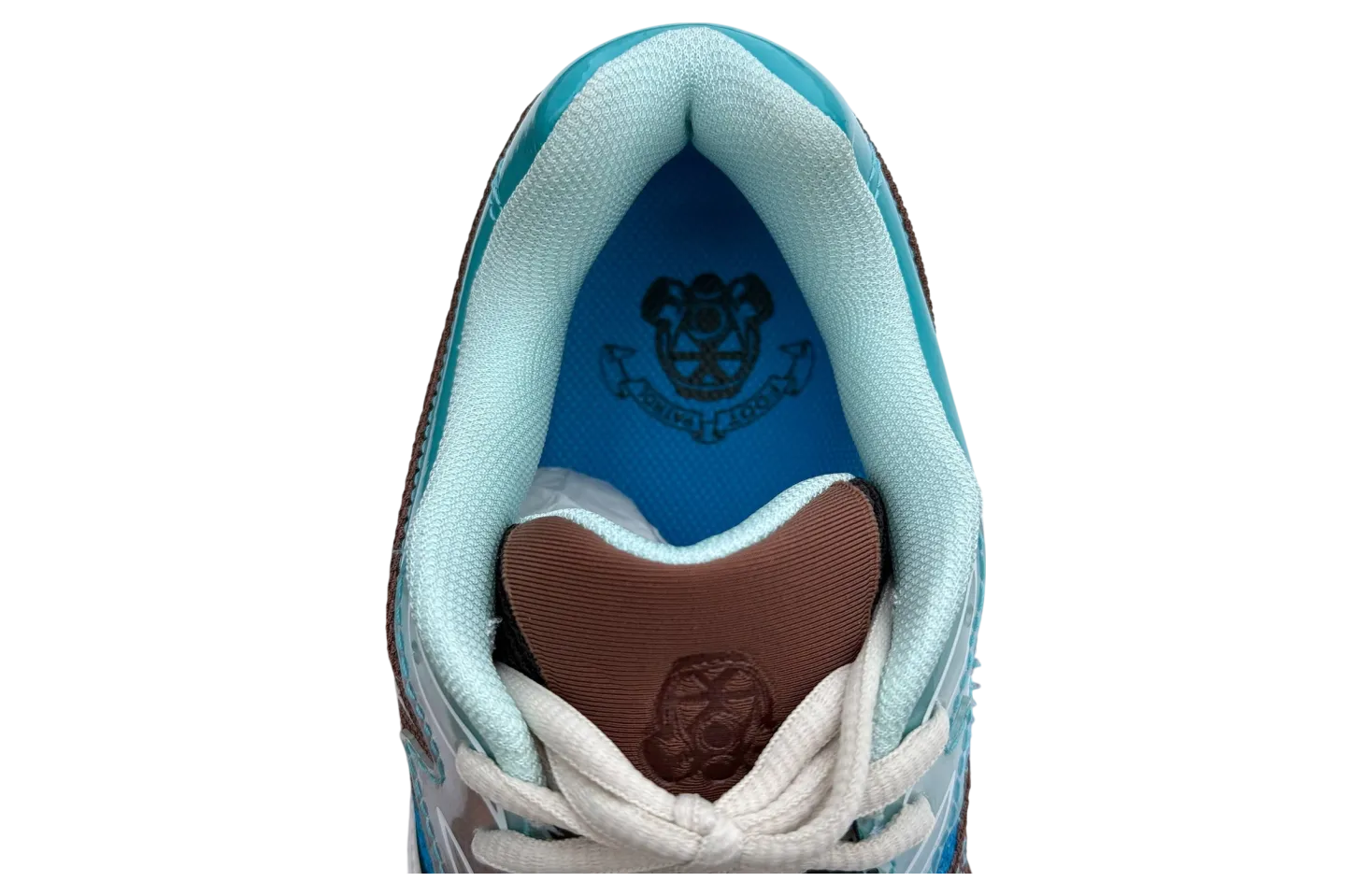 footpatrol x saucony progrid omni 9 blue brown 6