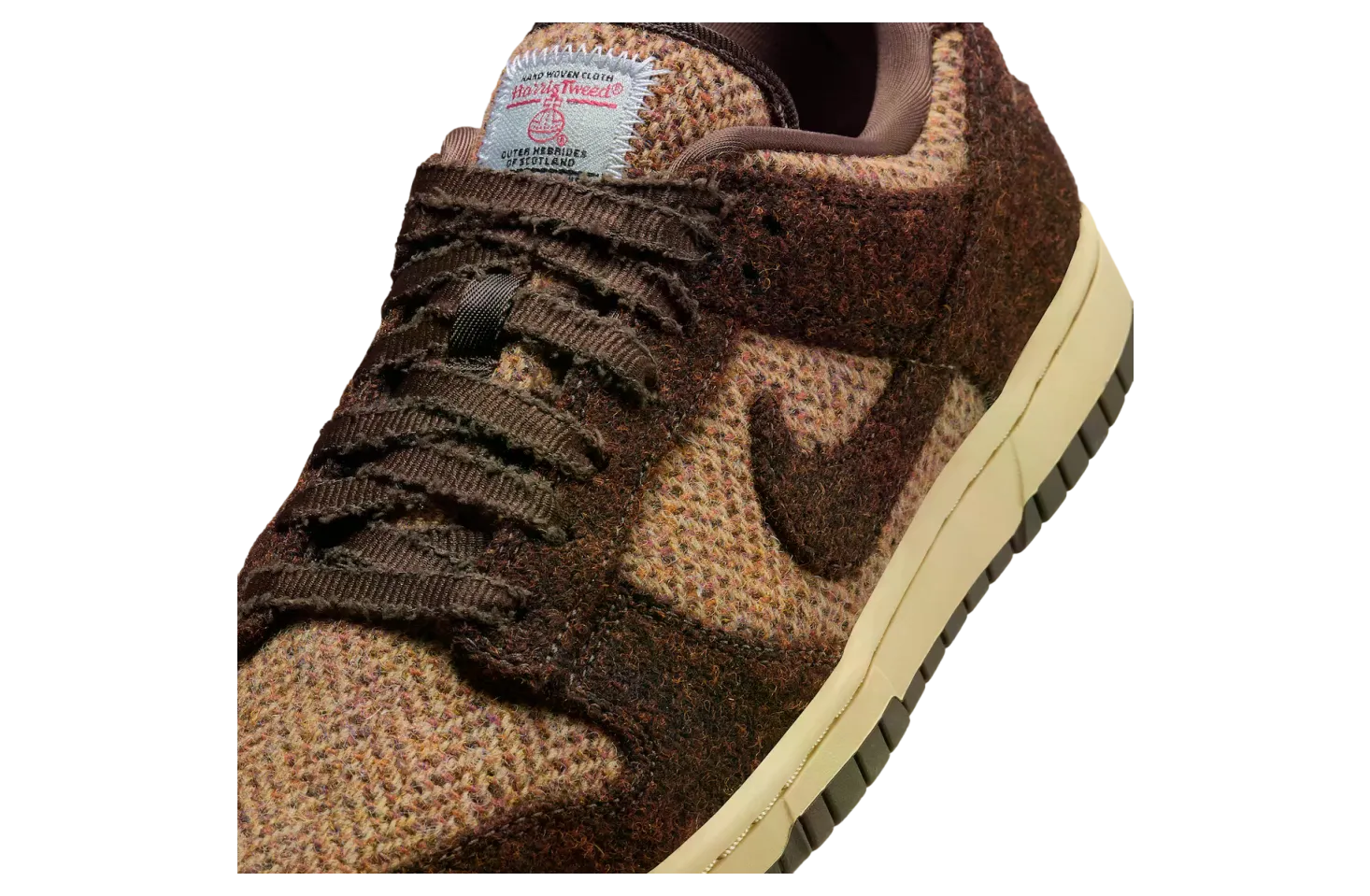 harris tweed x nike dunk low w sesame baroque brown 5