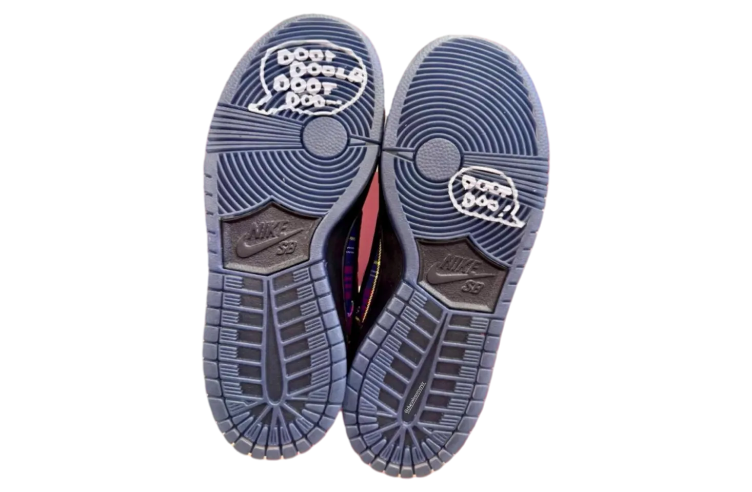 nardwuar x nike sb dunk low pro 0