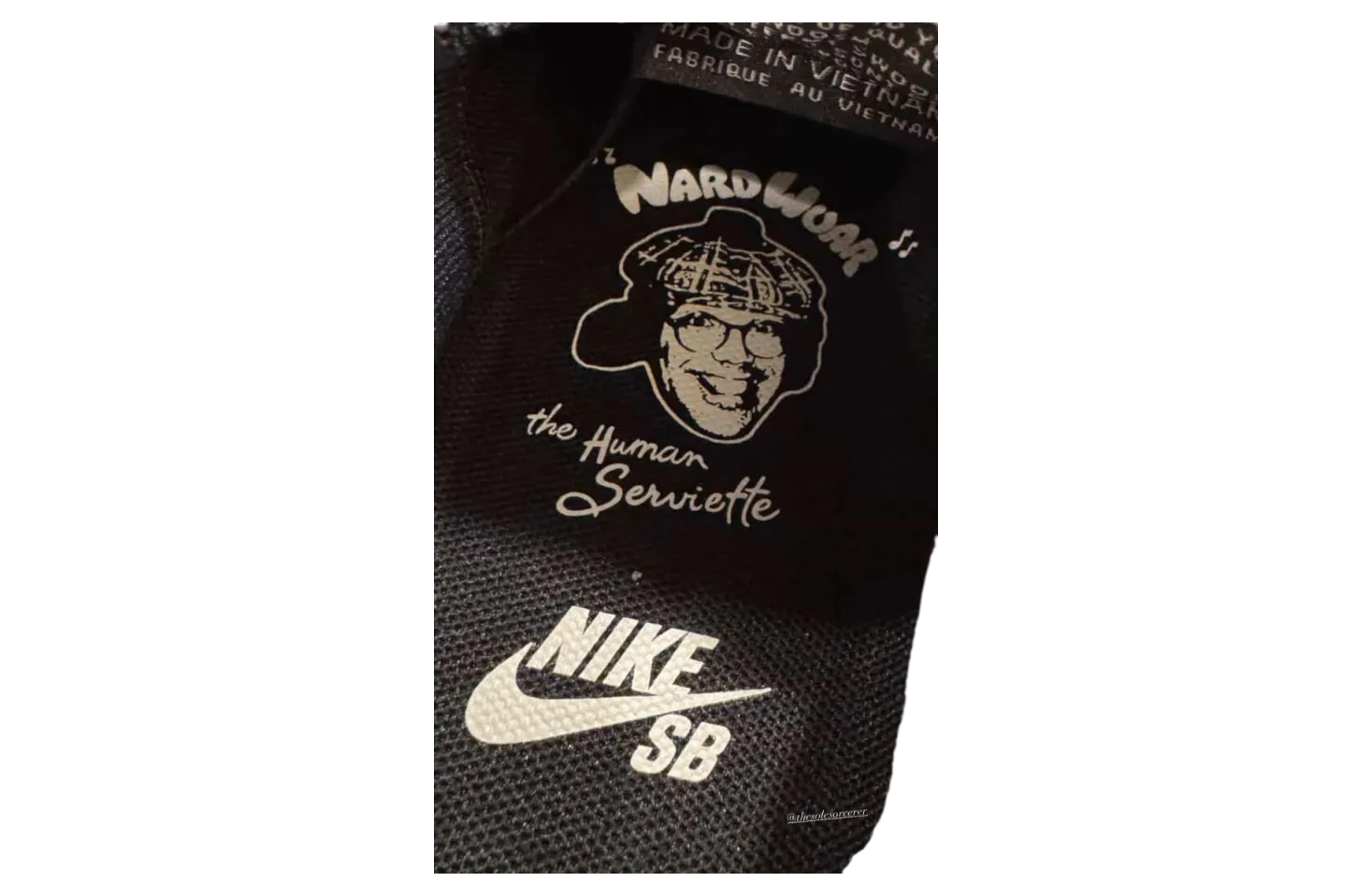 nardwuar x nike sb dunk low pro 1