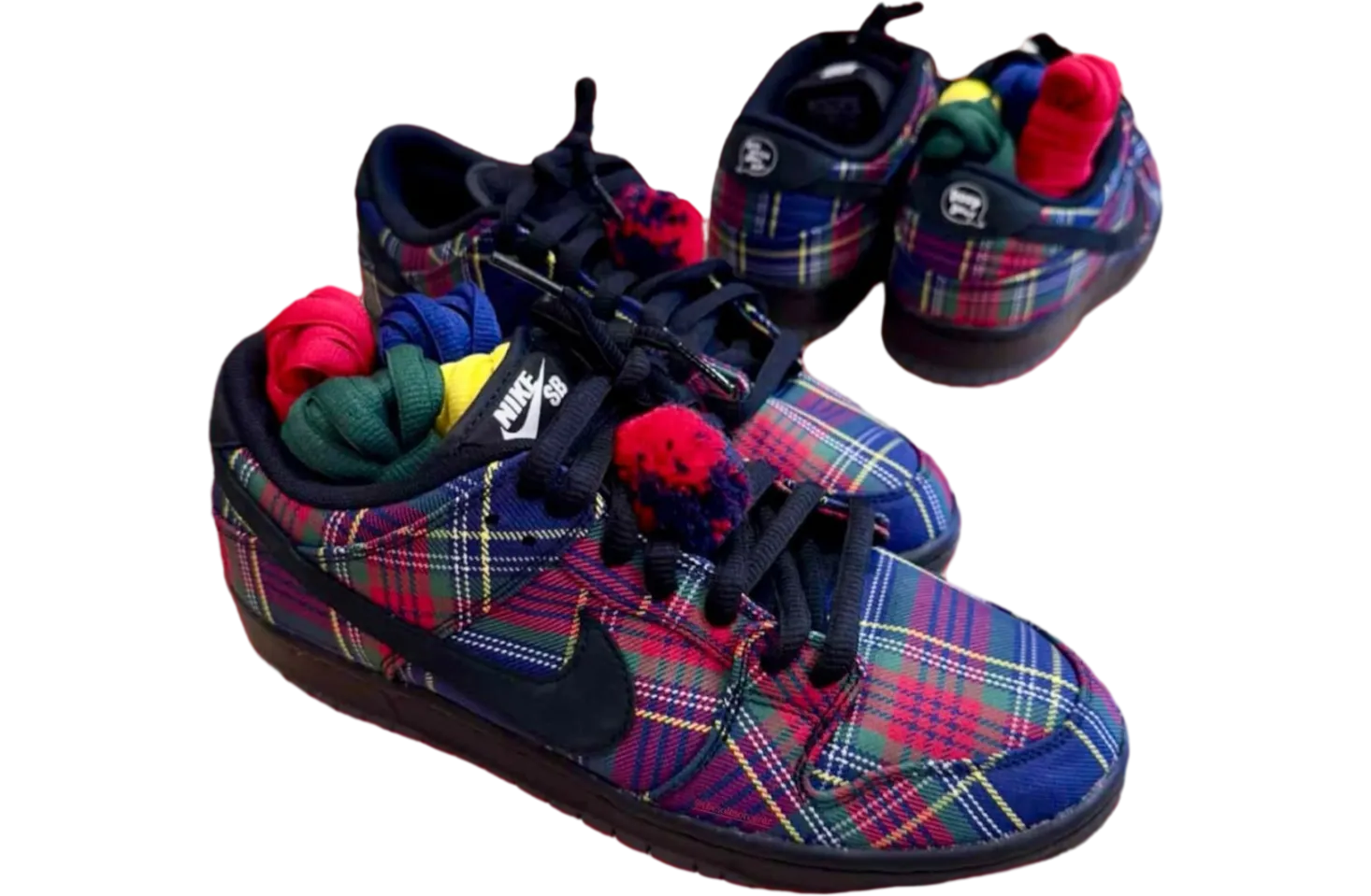 nardwuar x nike sb dunk low pro