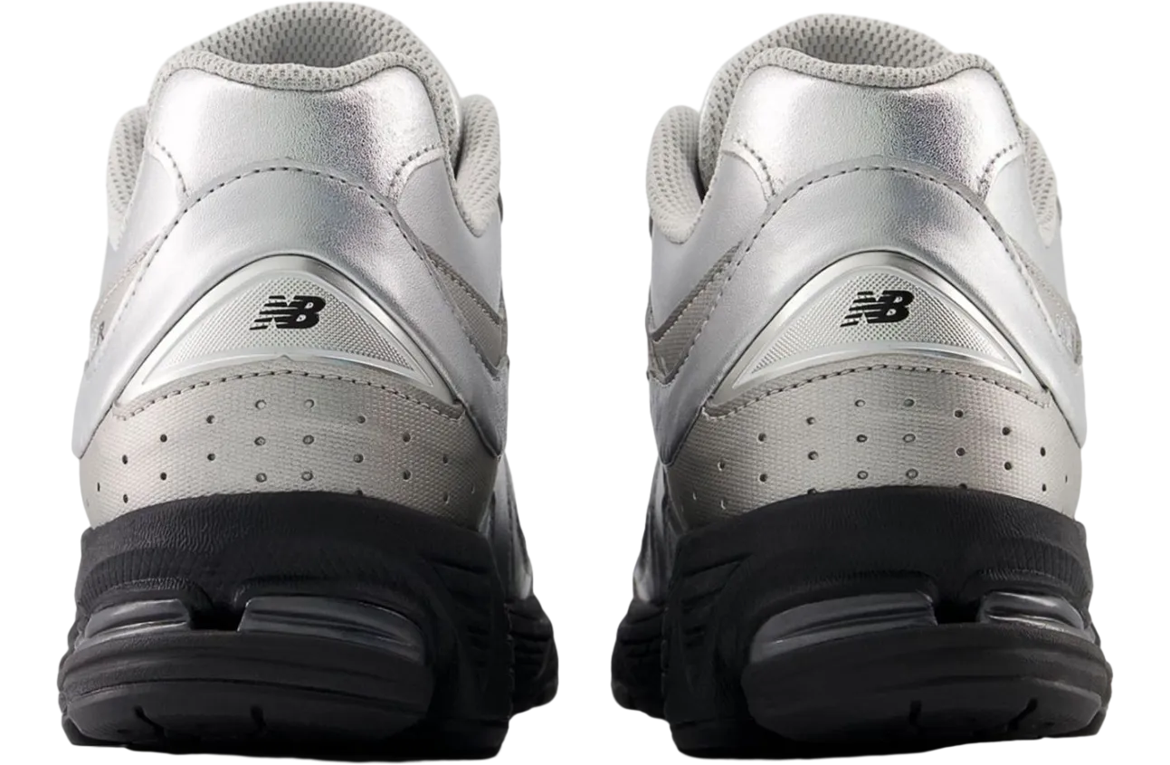 new balance 2002r metallic silver black 4