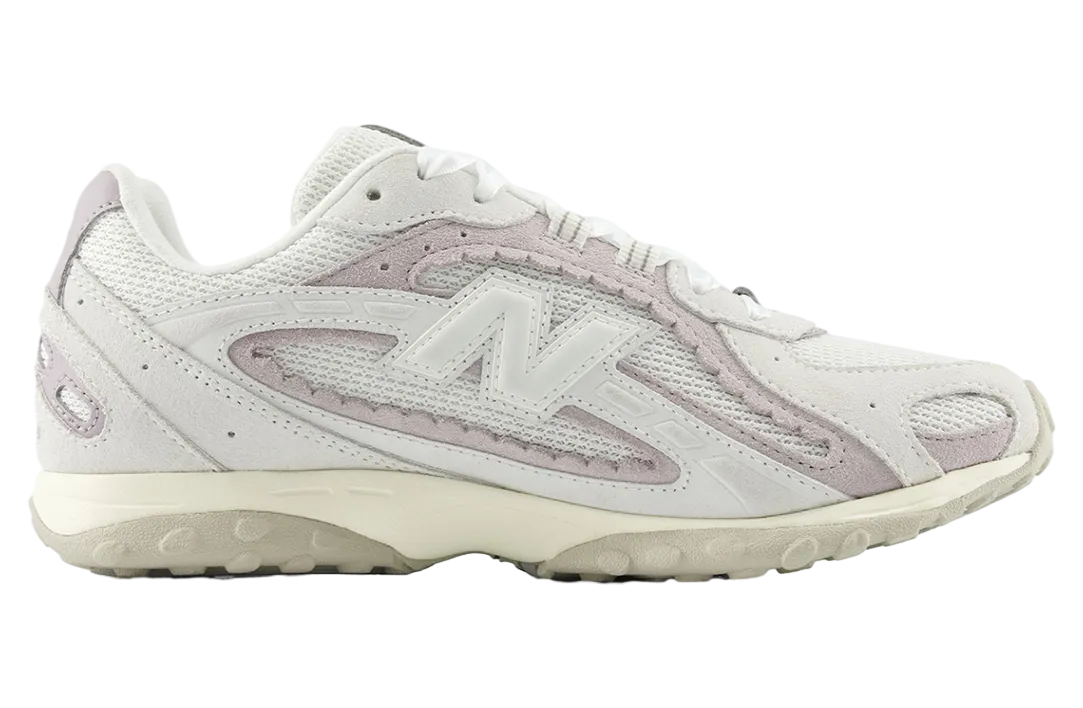 new balance 204l wmns sea salt 5