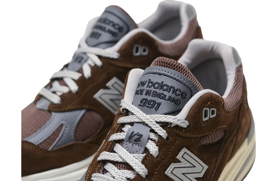 new balance 991v2 pinecone 2