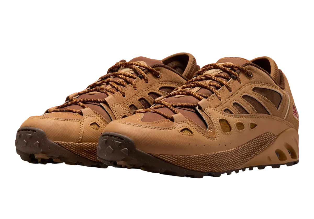 nike acg air exploraid flax 0