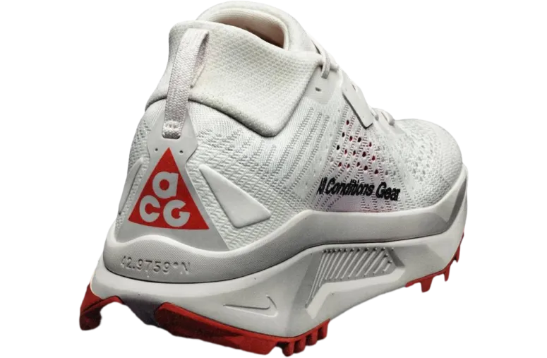 nike acg zegama white orange 0
