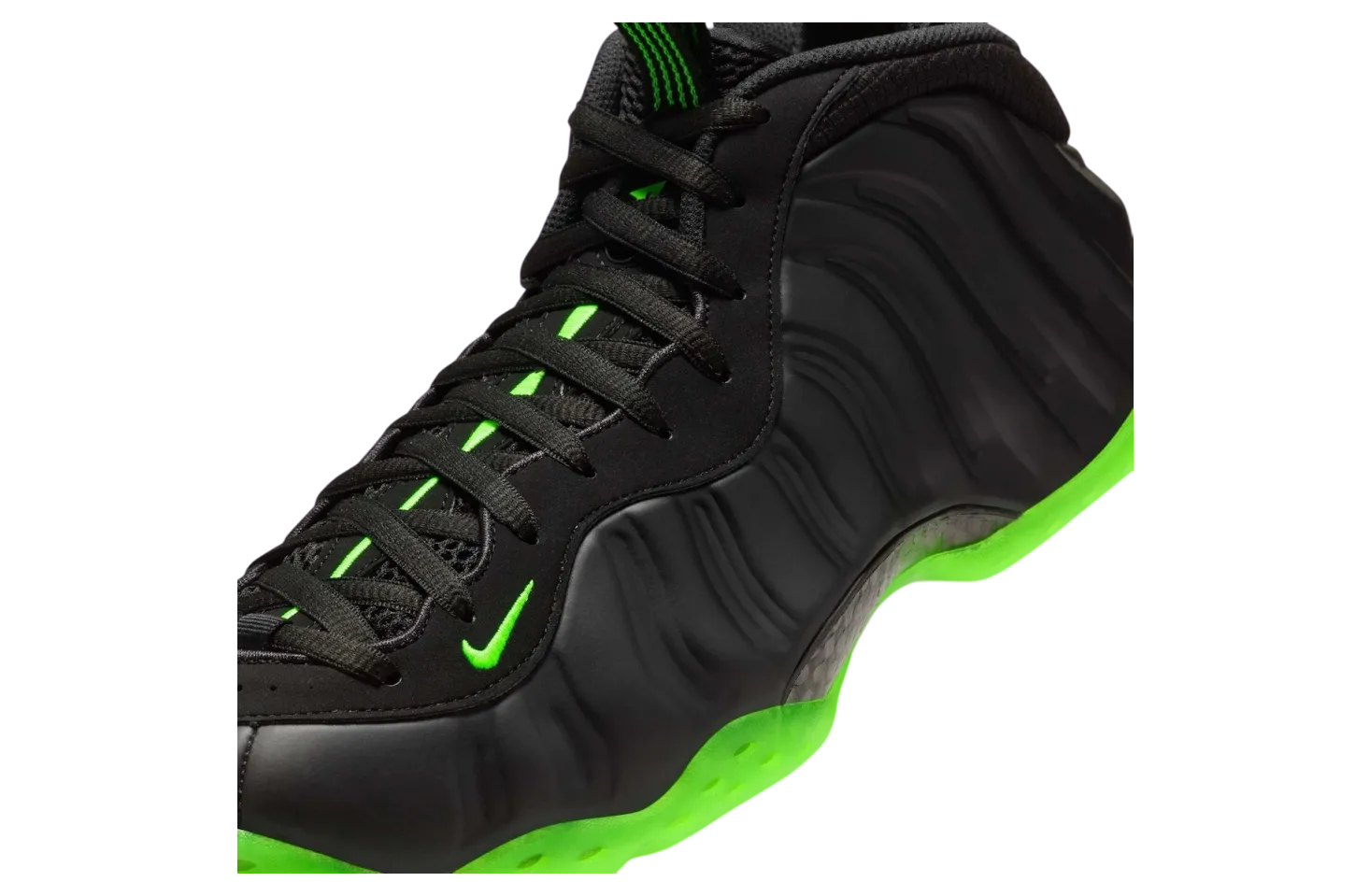 nike air foamposite one black volt 5