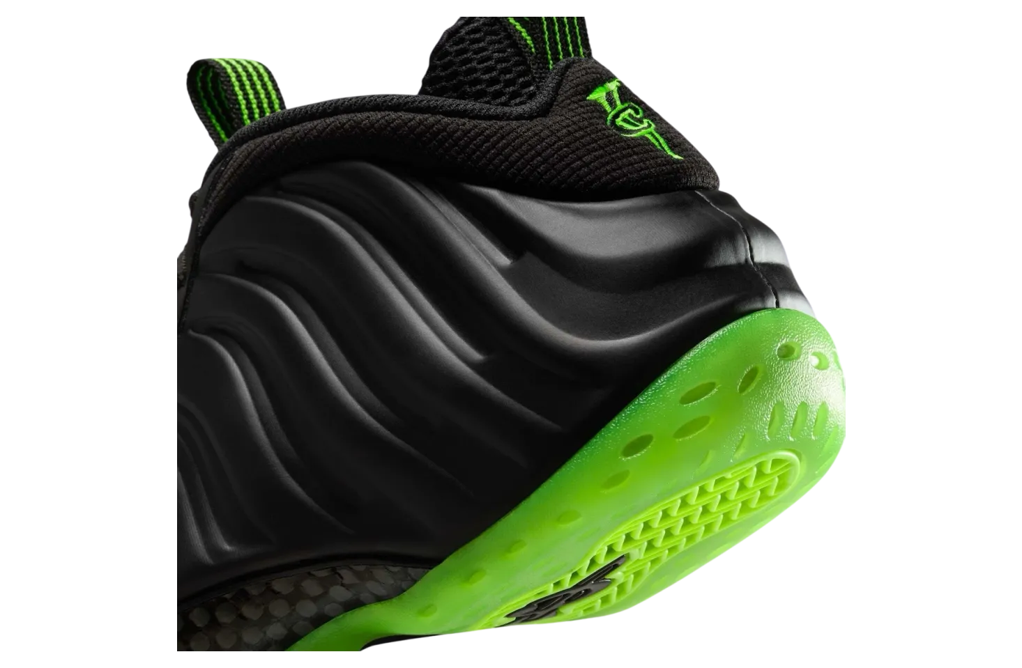 nike air foamposite one black volt 6