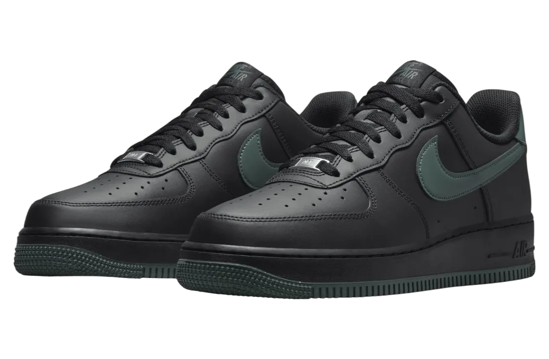 nike air force 1 07 vintage green black 0