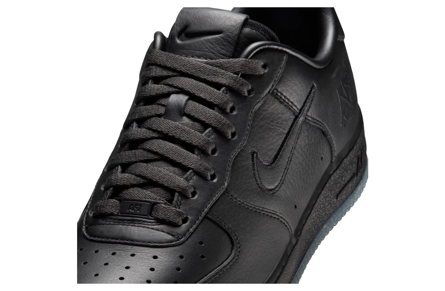 nike air force 1 black 4