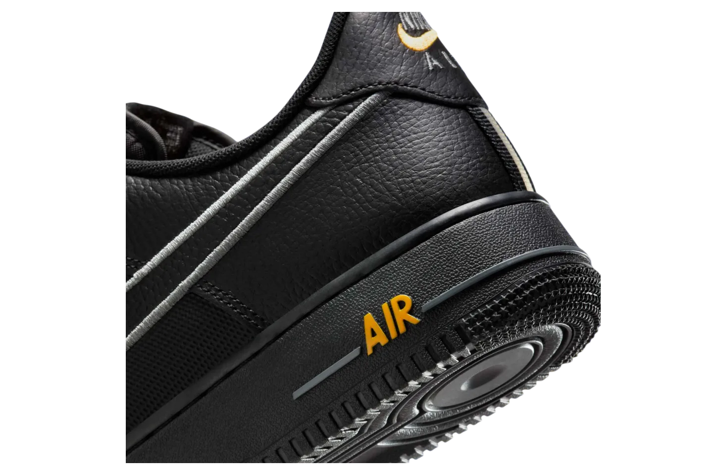 nike air force 1 low black laser orange 6