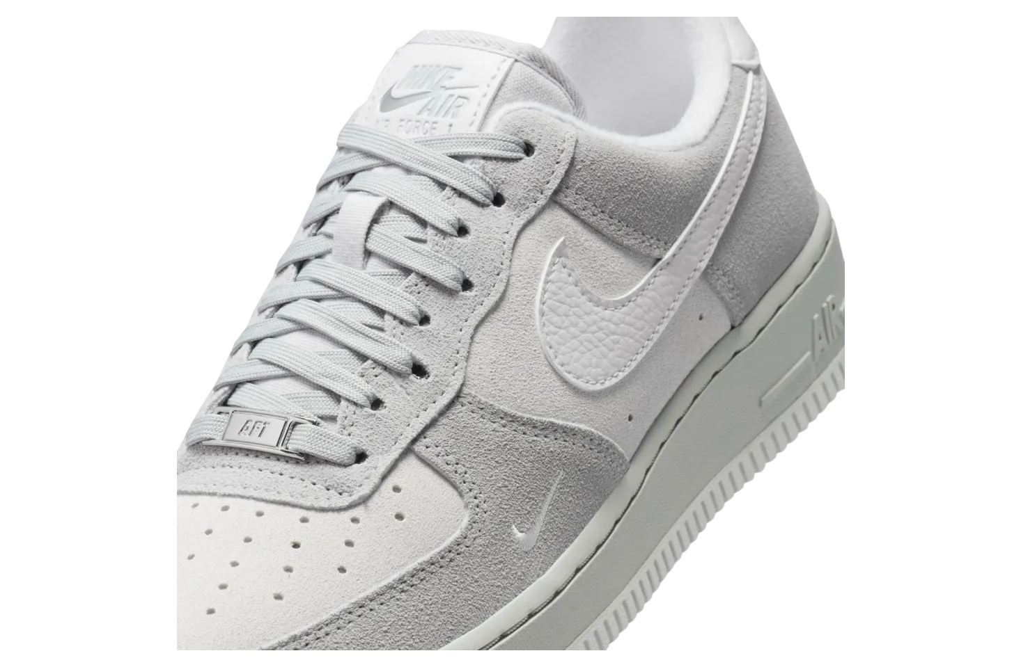 nike air force 1 low light smoke grey metallic silver 5