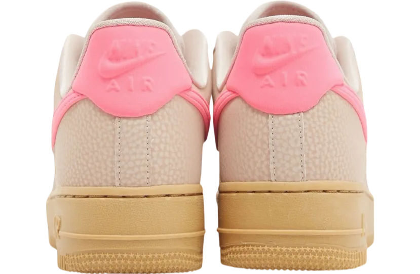 nike air force 1 low wmns particle beige hyper pink 2