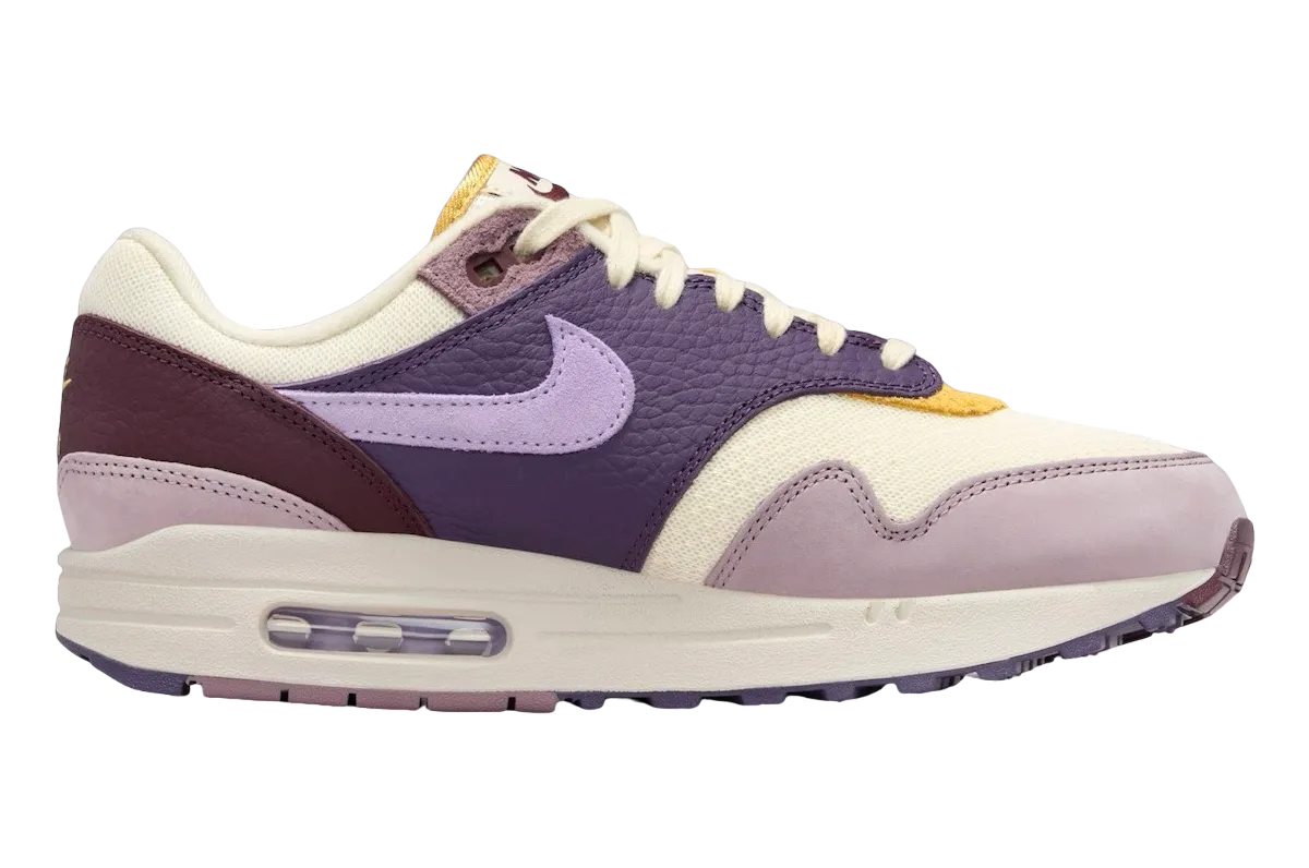 nike air max 1 87 wmns hydrangeas dark raisin 3