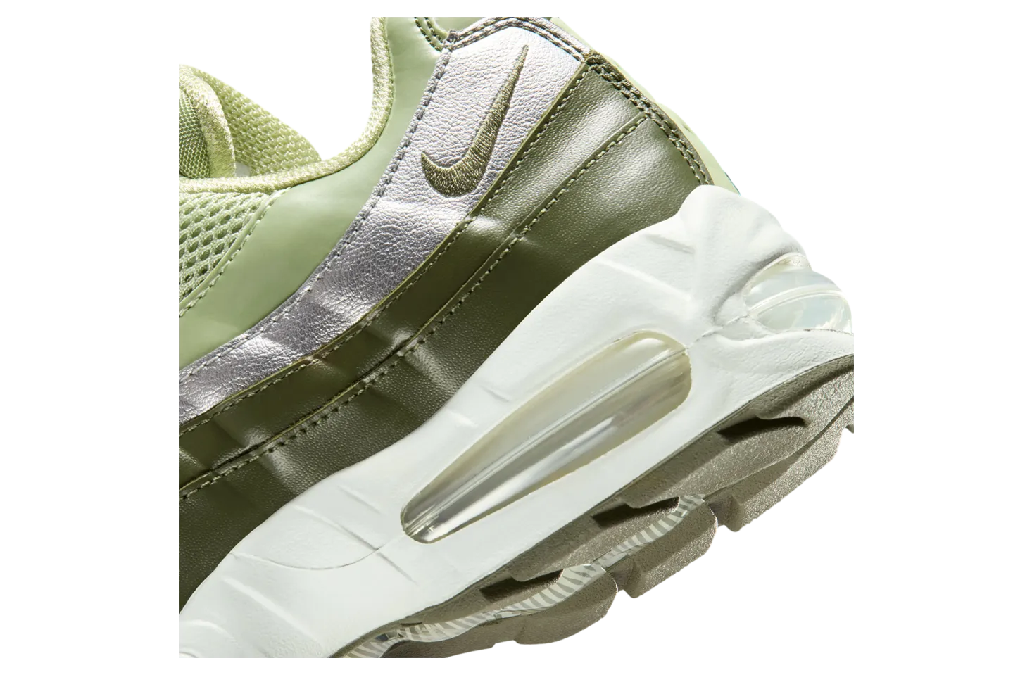 nike air max 95 wmns olive aura metallic silver 6
