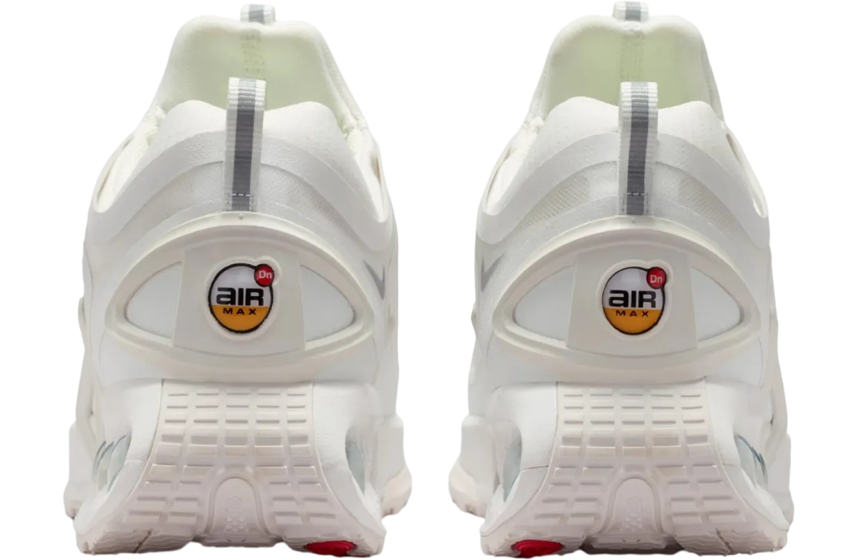 nike air max dn roam summit white phantom 4