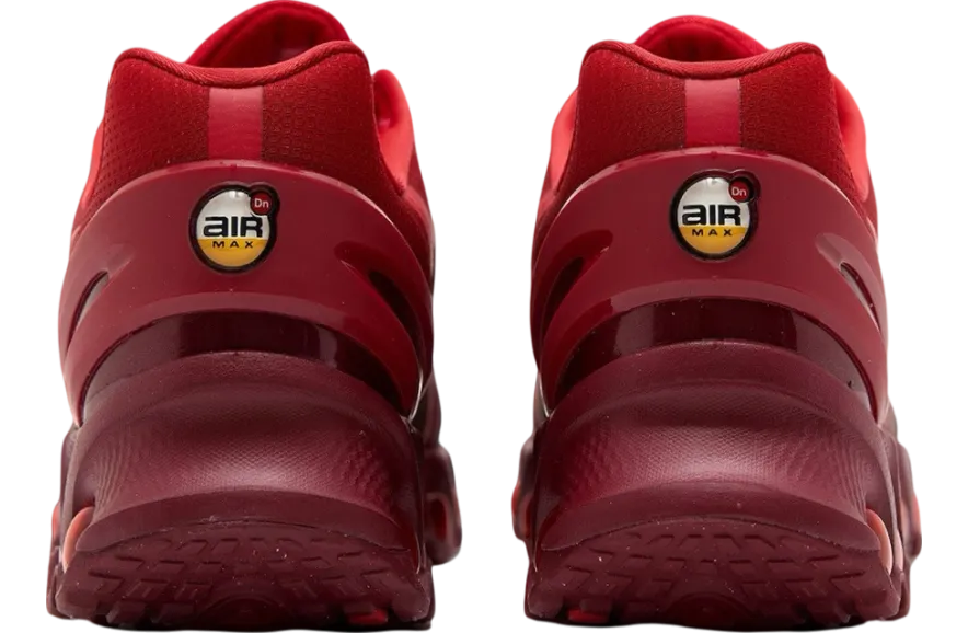 nike air max dn8 wmns university red black 2