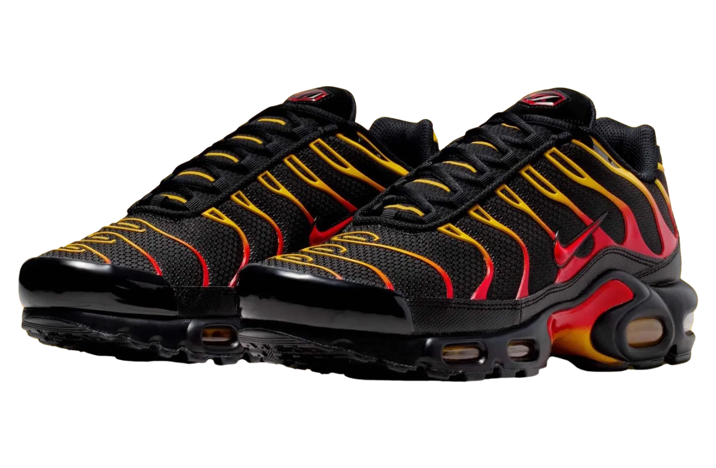 nike air max plus black university gold university red 1
