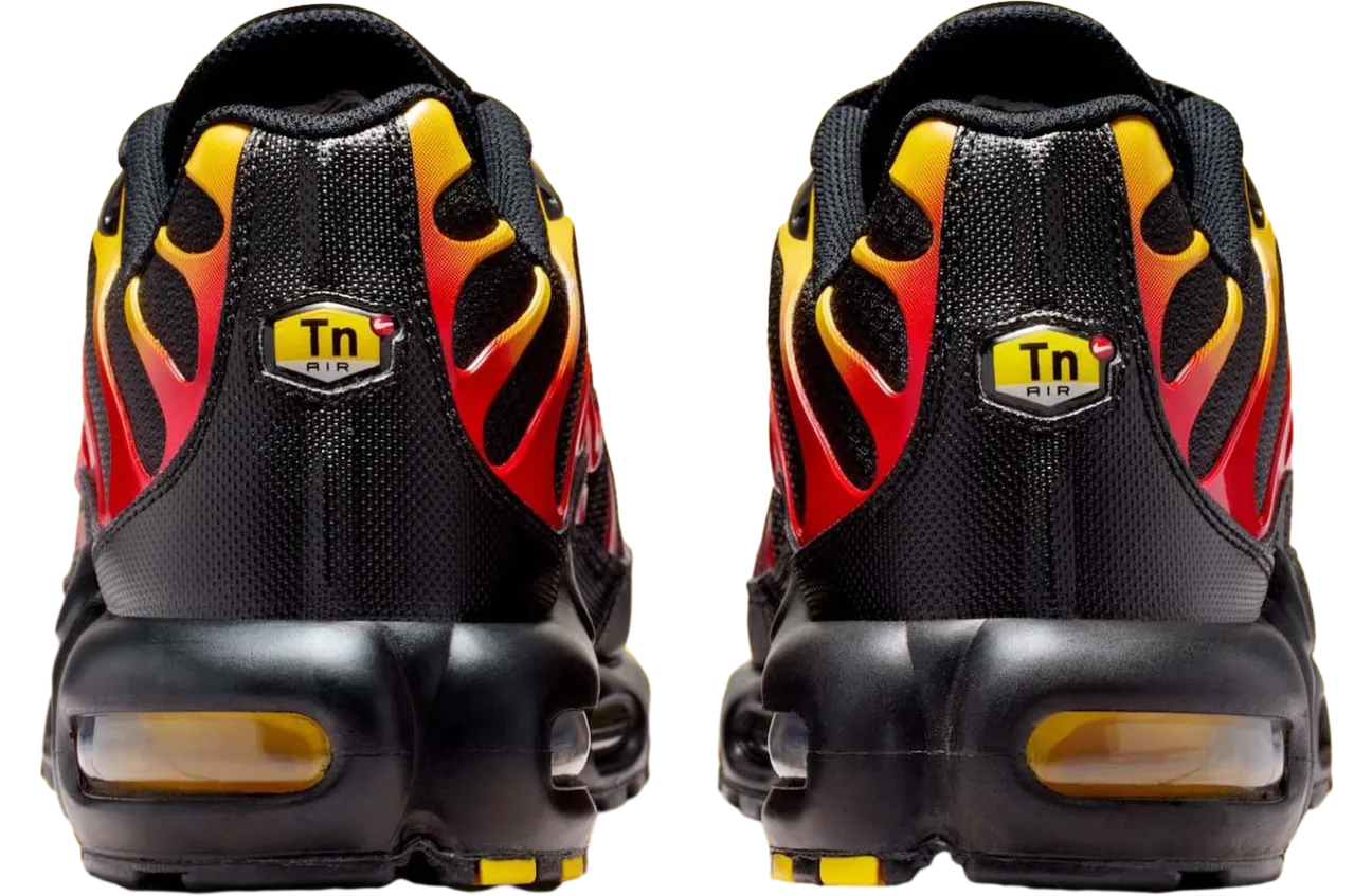 nike air max plus black university gold university red 2