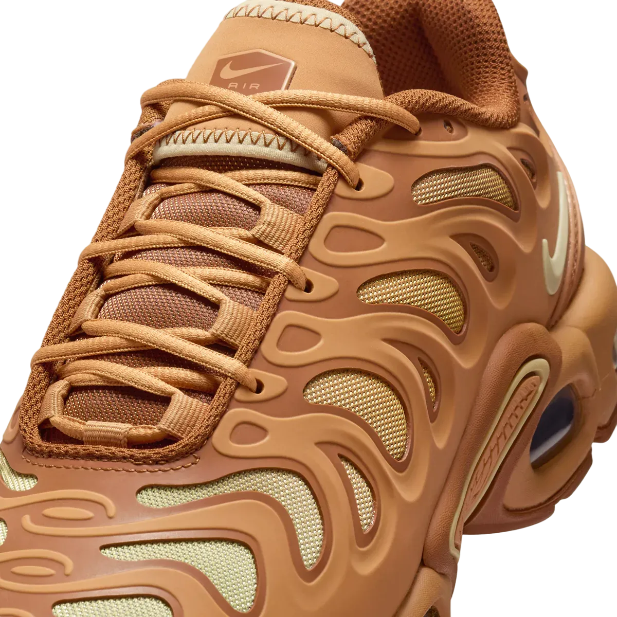 nike air max plus drift flax 4