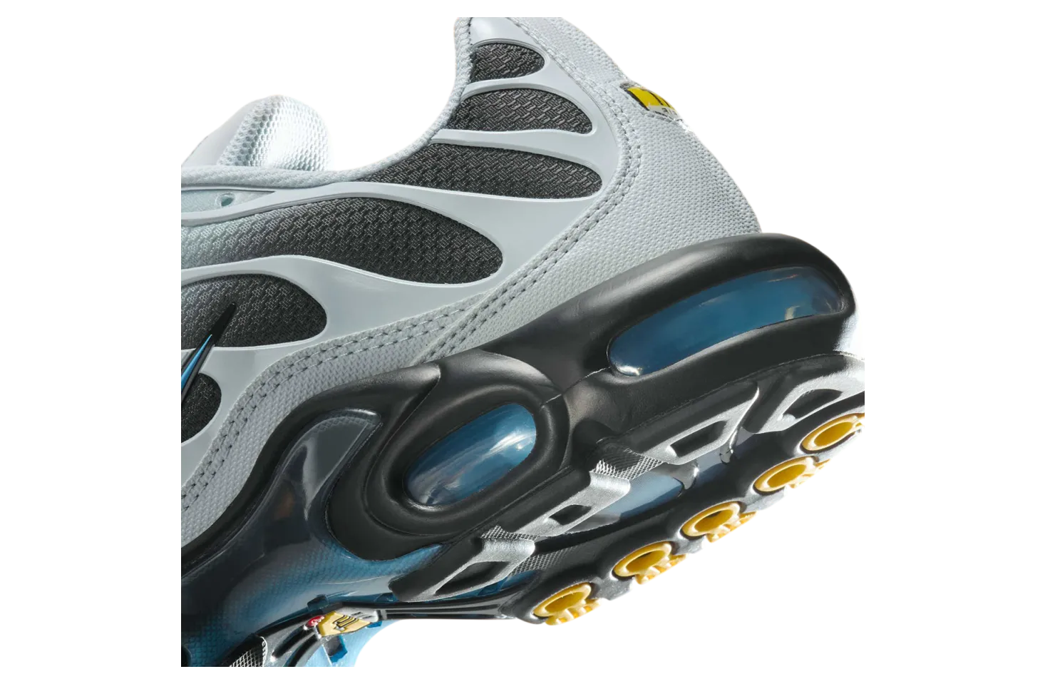 nike air max plus grey university blue 6