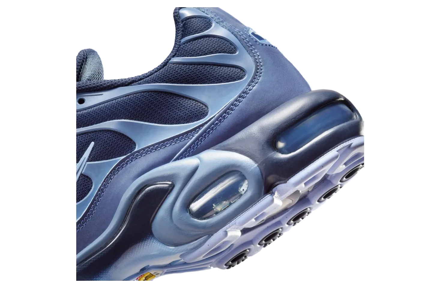nike air max plus obsidian aluminum 7