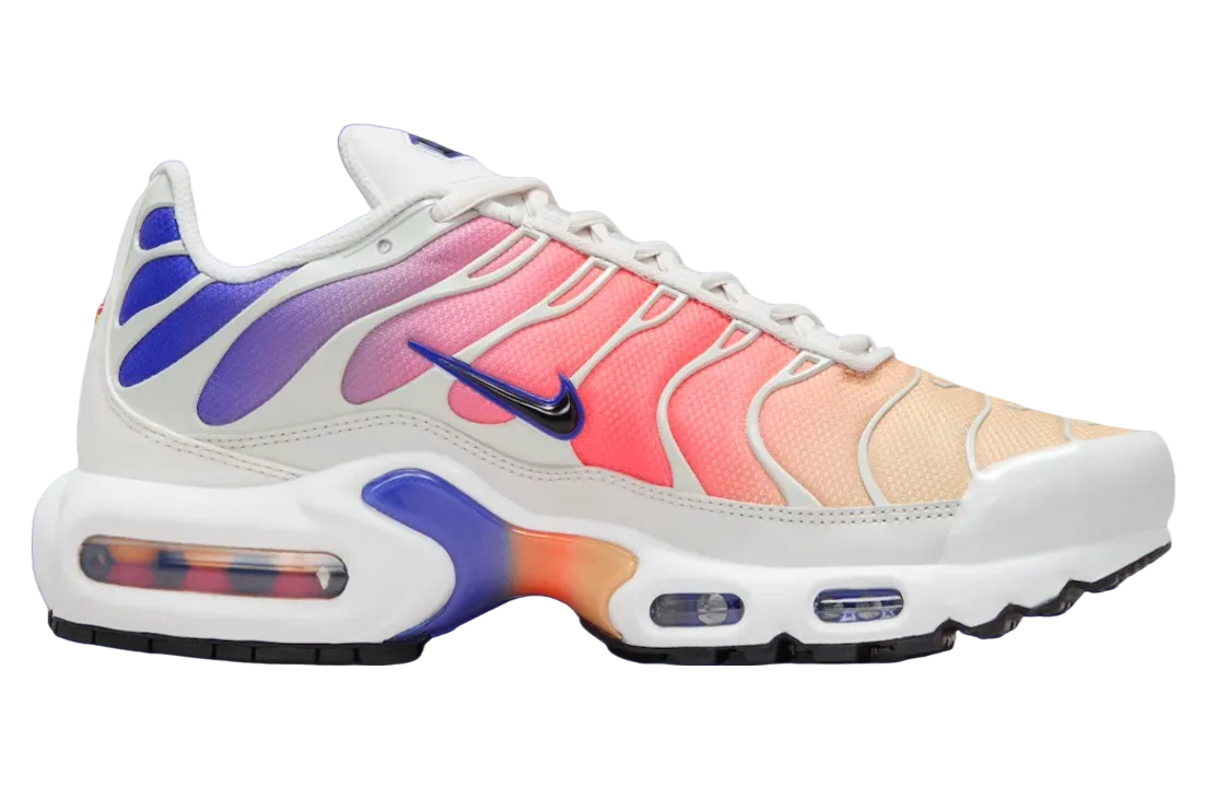 nike air max plus persian violet light wild mango 1