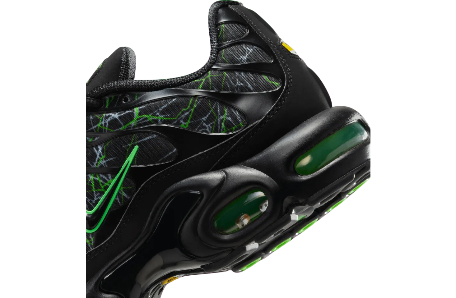 nike air max plus shattered glass black green 6