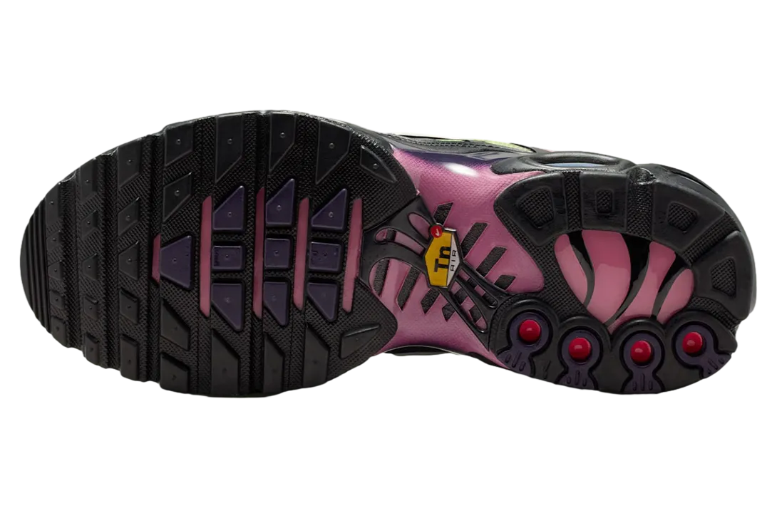 nike air max plus wmns black purple dynasty 1
