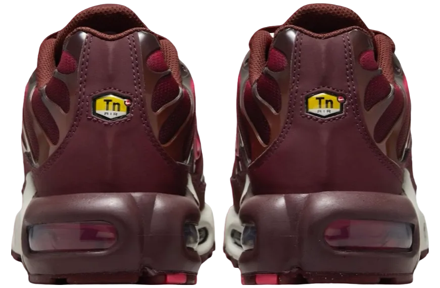 nike air max plus wmns burgundy crush aster pink 3