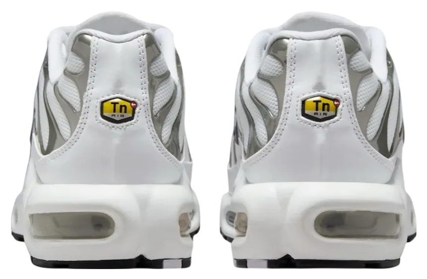 nike air max plus wmns metallic silver white 3