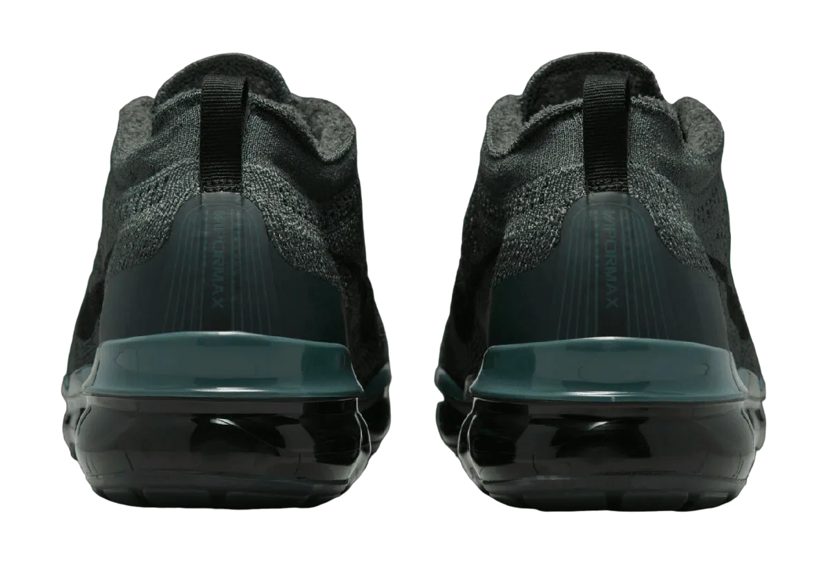 nike air vapormax 2023 flyknit dark spruce 3