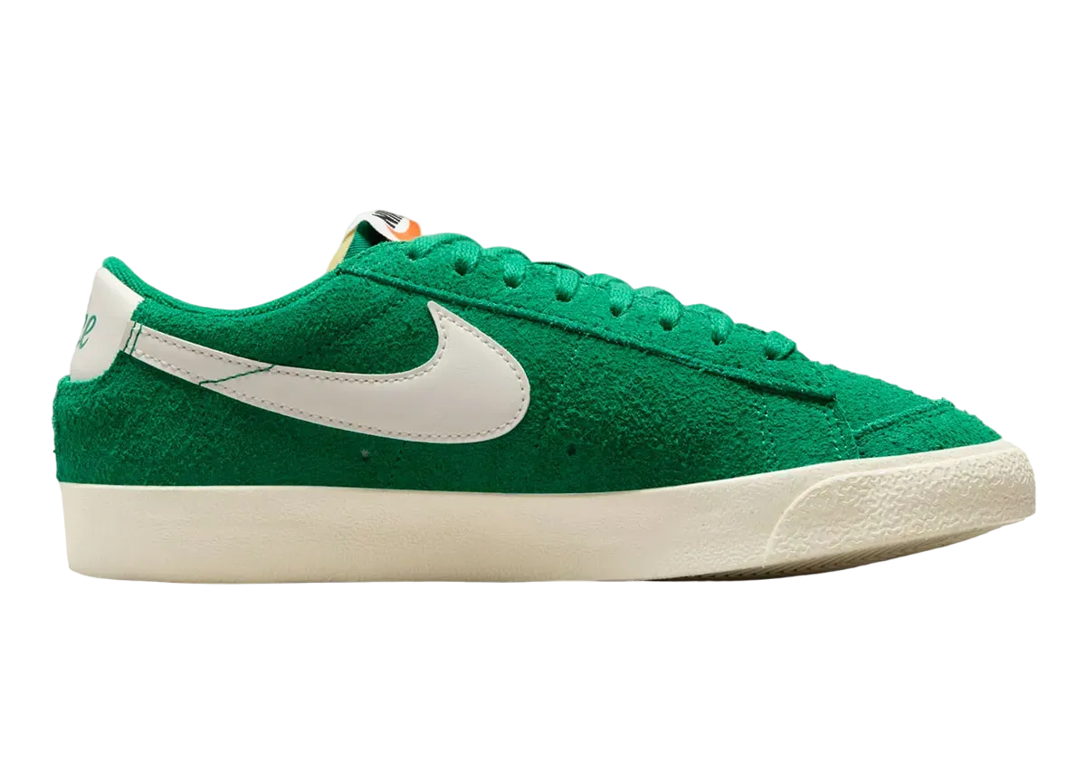 nike blazer low 77 vintage green sail 0