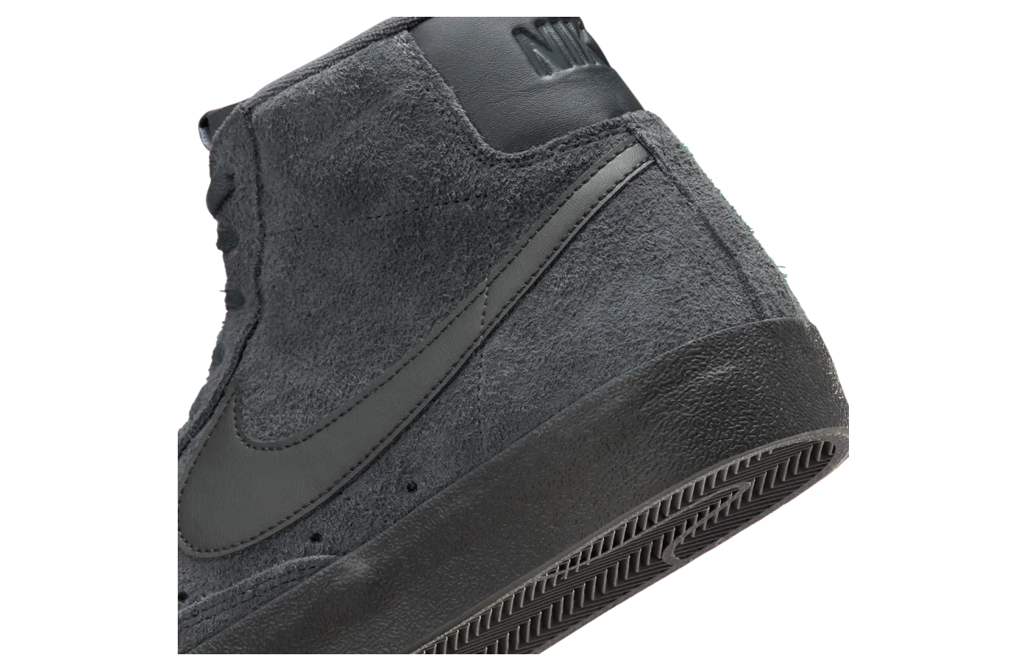 nike blazer mid 77 anthracite black 4