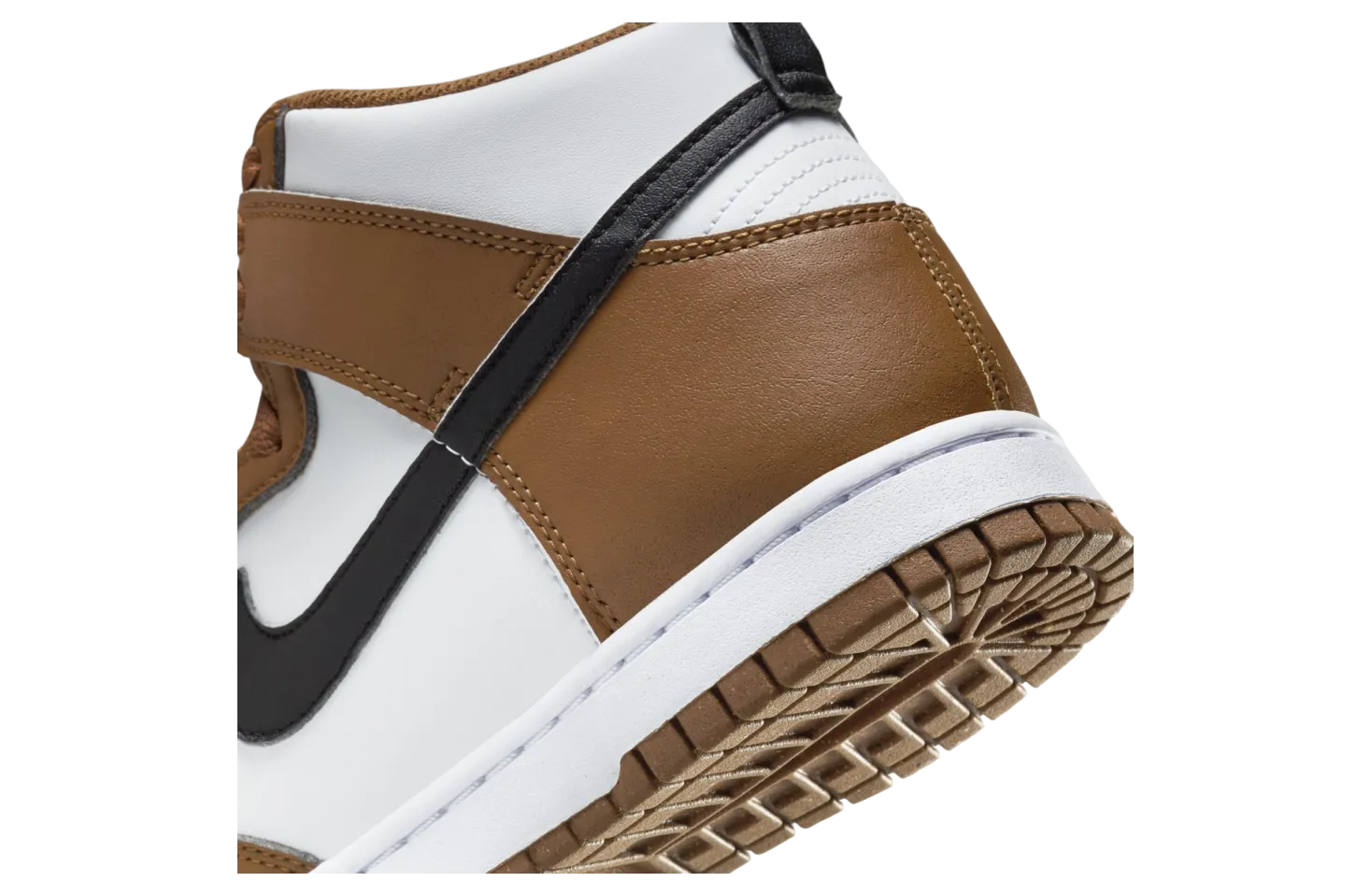 nike dunk high next nature brown white 3