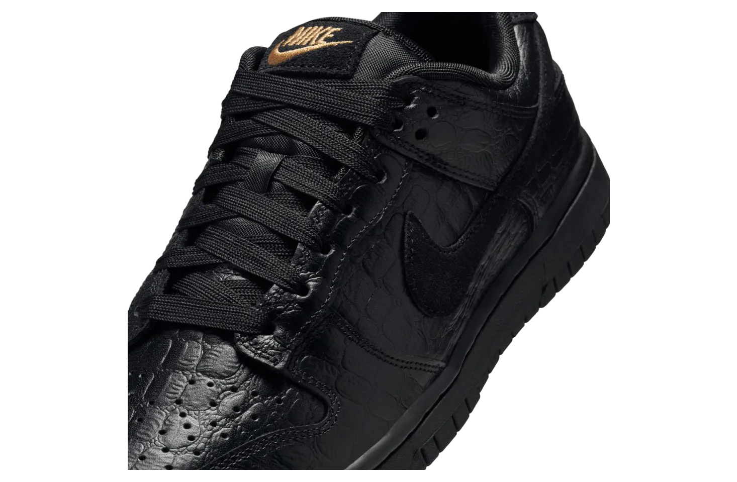 nike dunk low black metallic gold 6