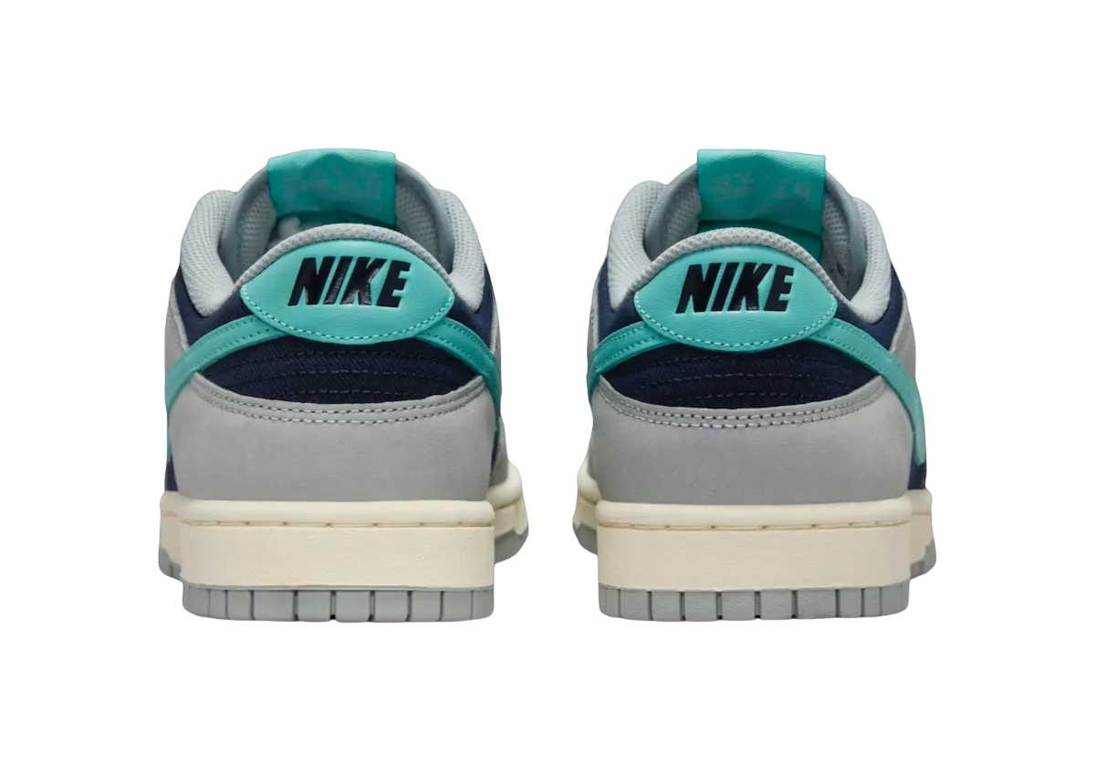 nike dunk low dark obsidian green frost 3