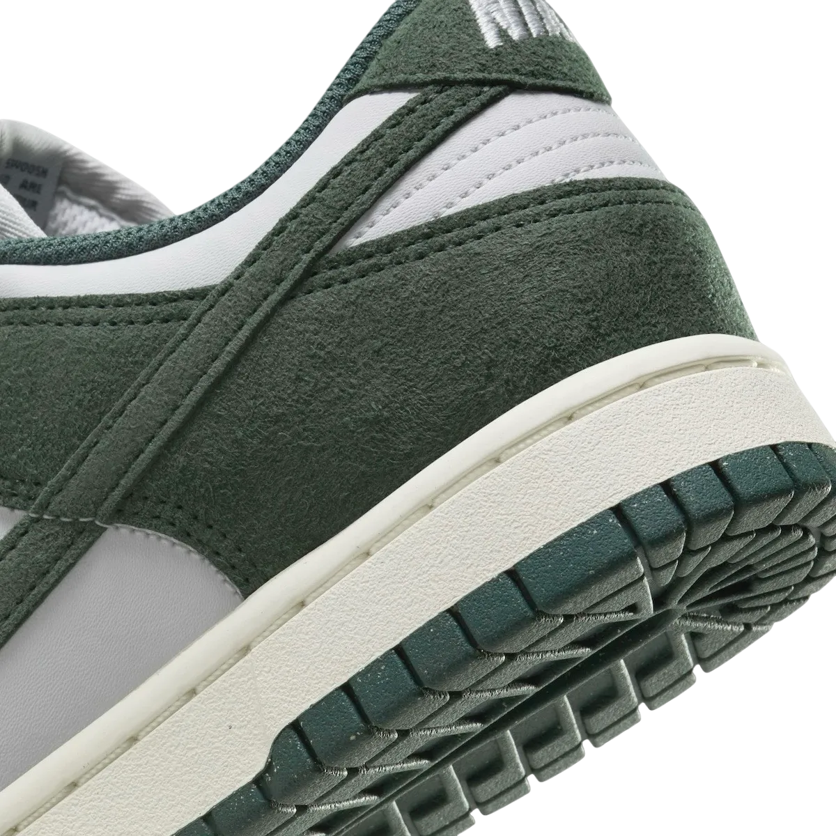 nike dunk low green suede 6