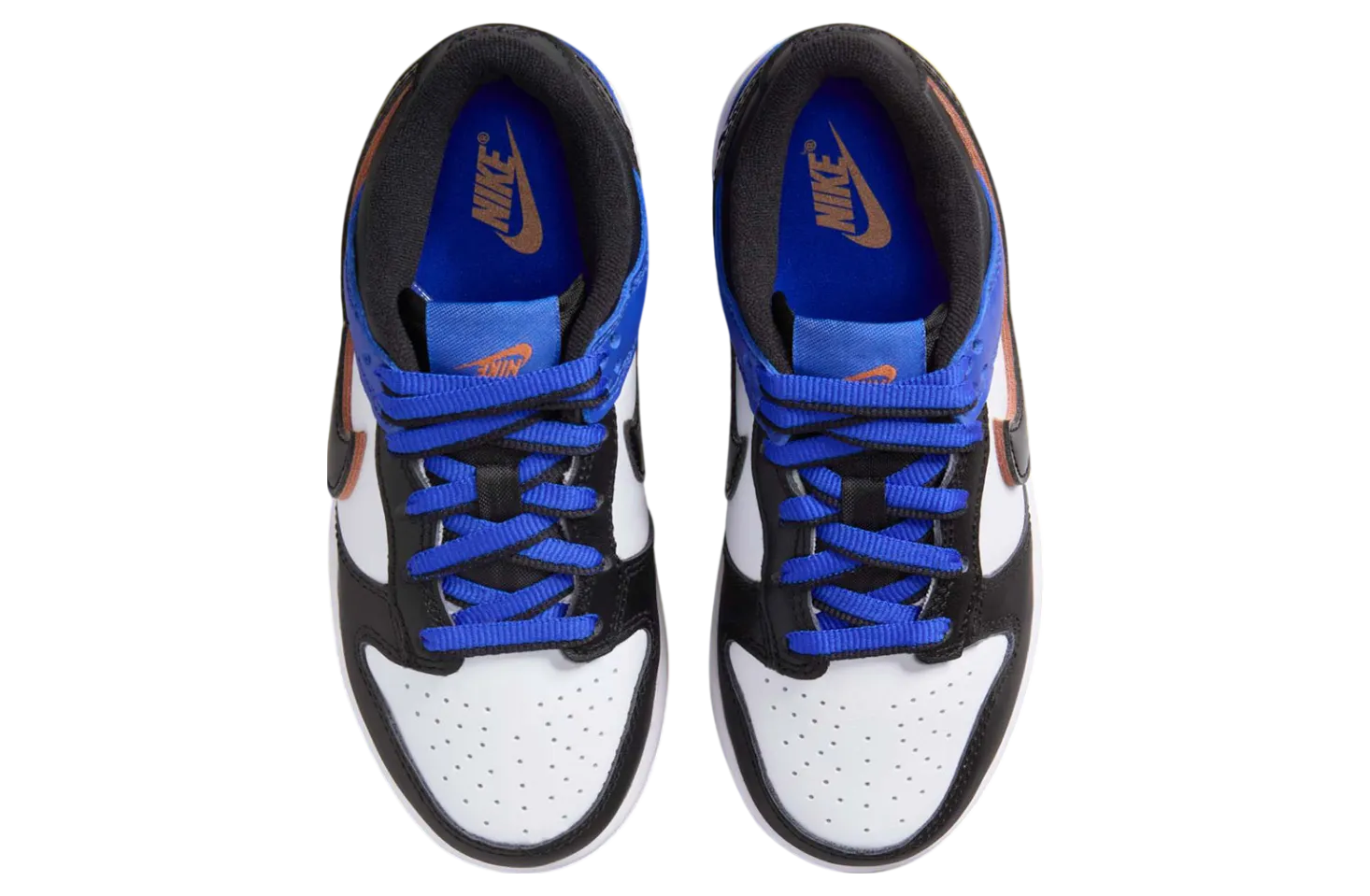 nike dunk low gs upside down swoosh knicks 2