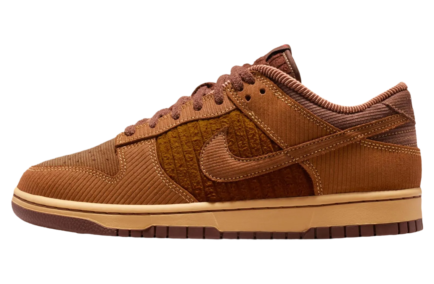 nike dunk low light british tan light chocolate