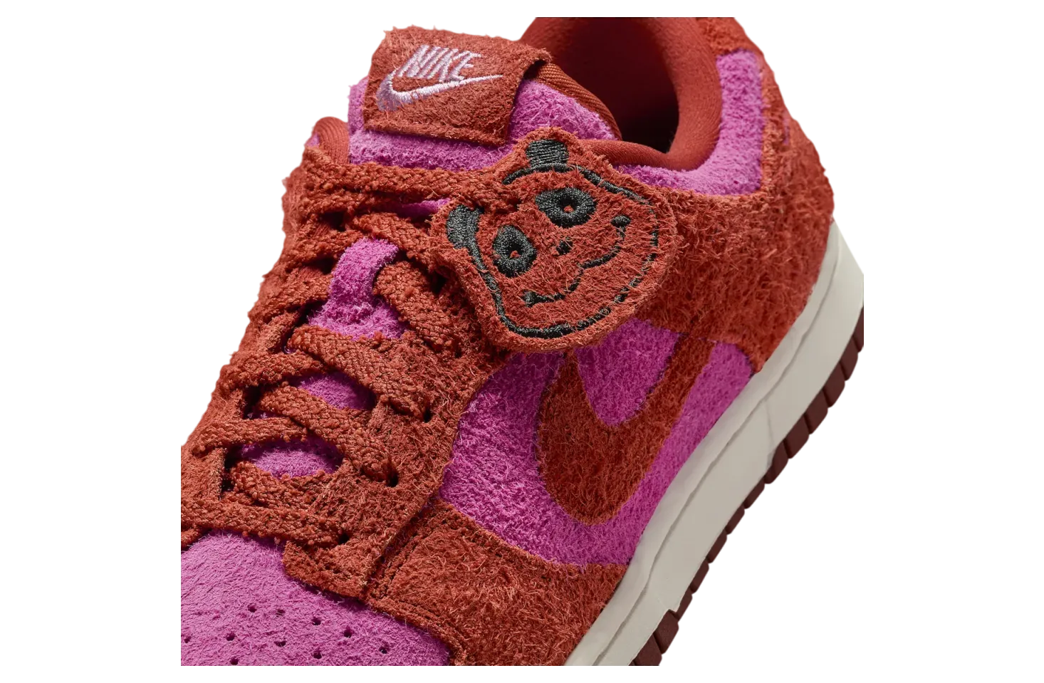 nike dunk low picante red light british tan 5