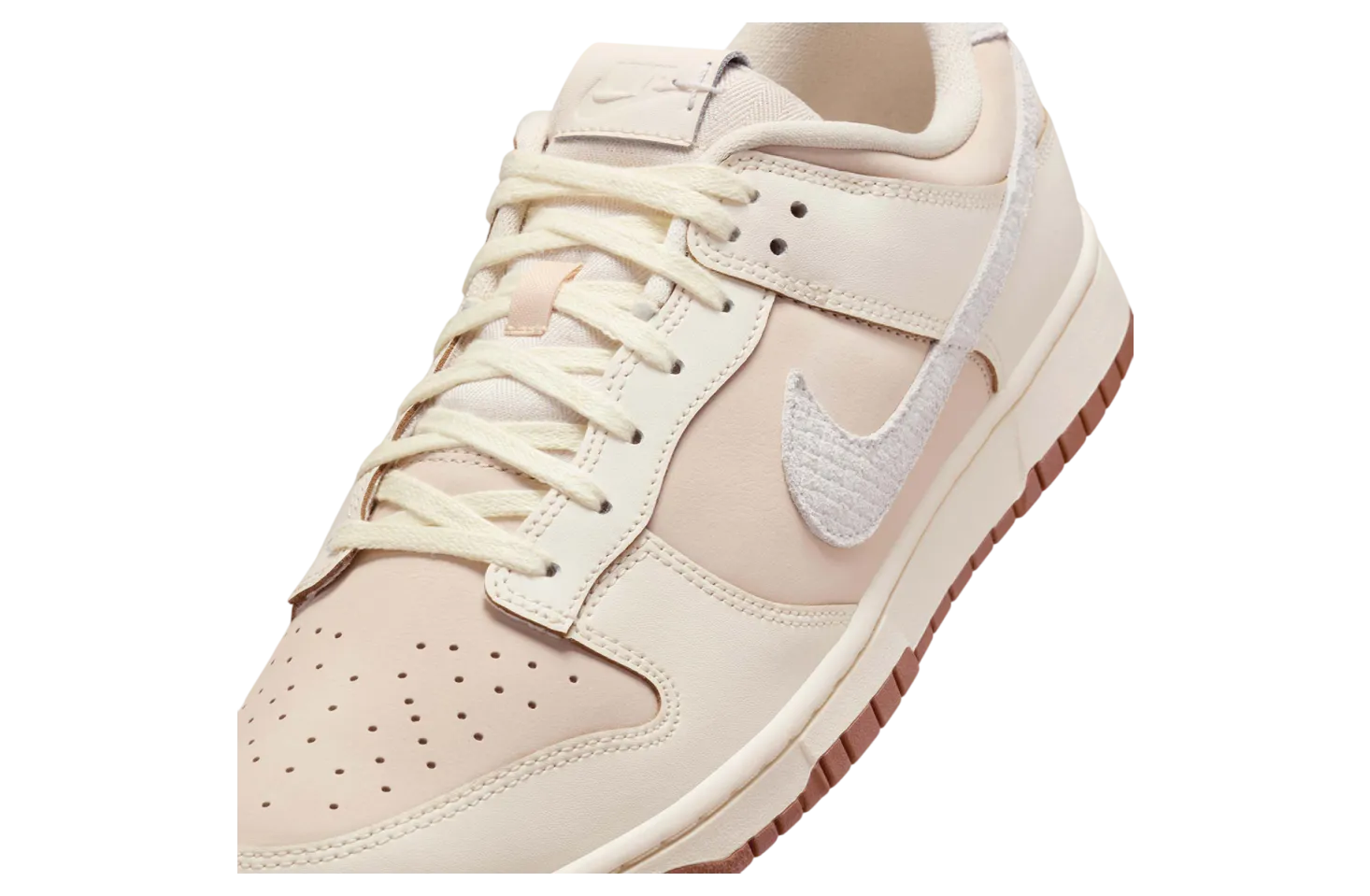 nike dunk low snakeskin swoosh 4