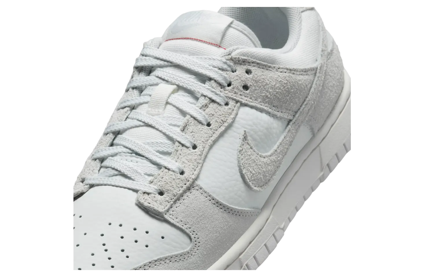 nike dunk low summit white photon dust 5