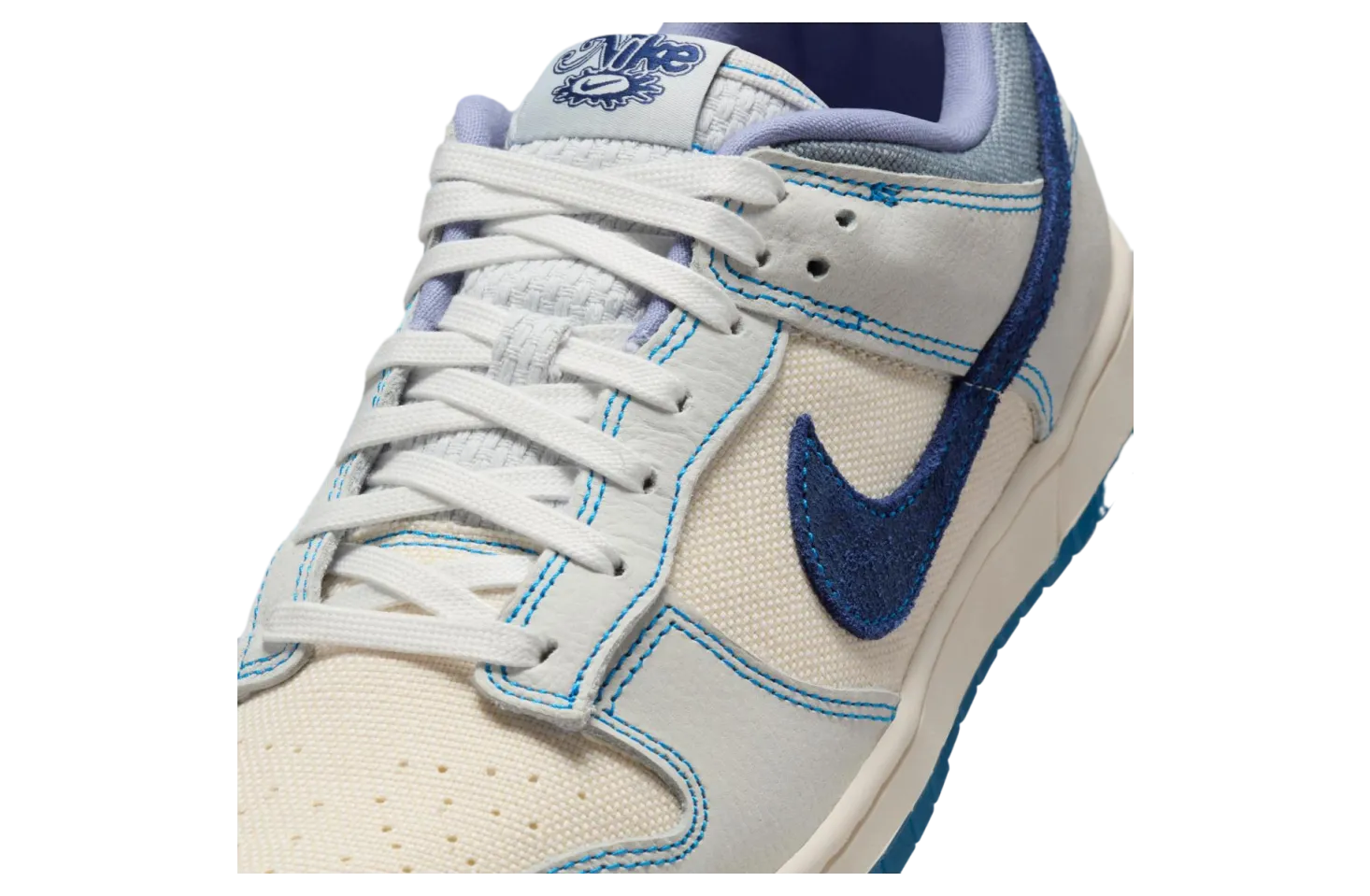 nike dunk low summit white pure platinum 5