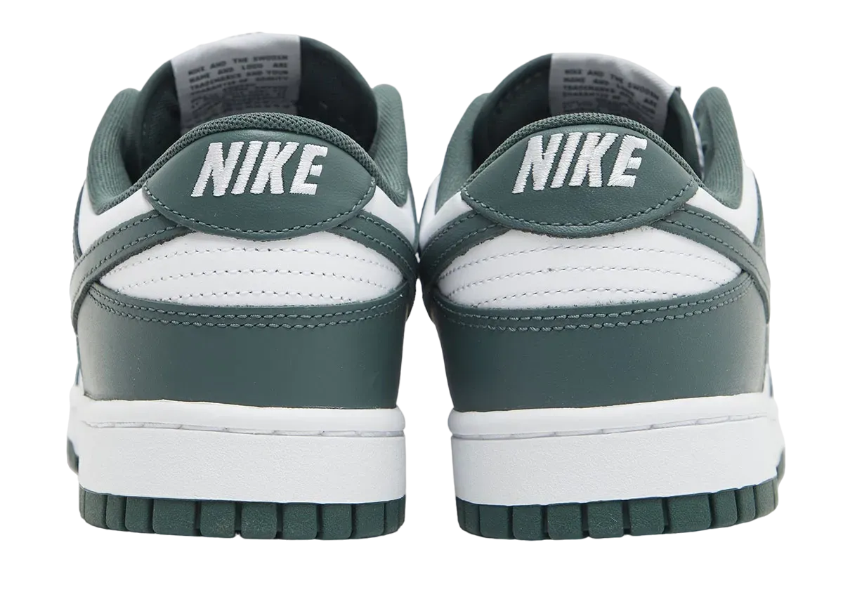 nike dunk low vintage green 2