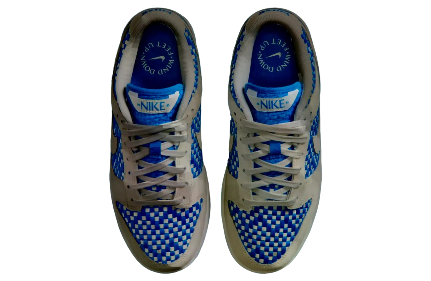 nike dunk low wind down feet up 2