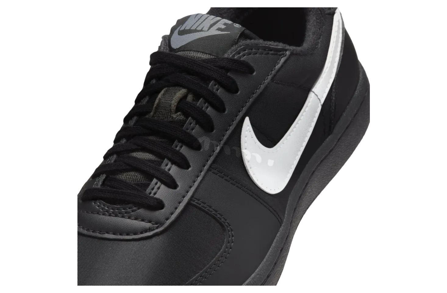 nike field general black silver 5