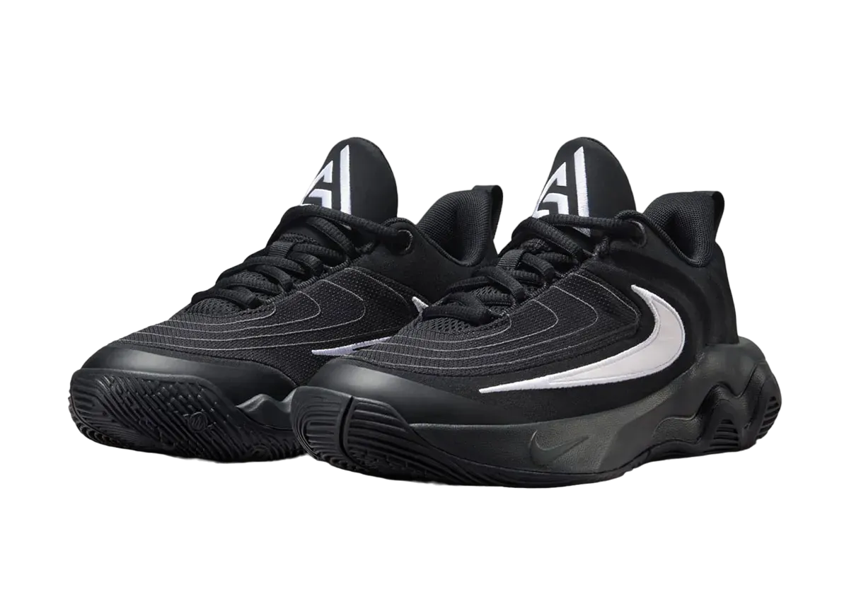 nike giannis immortality 4 black white 0