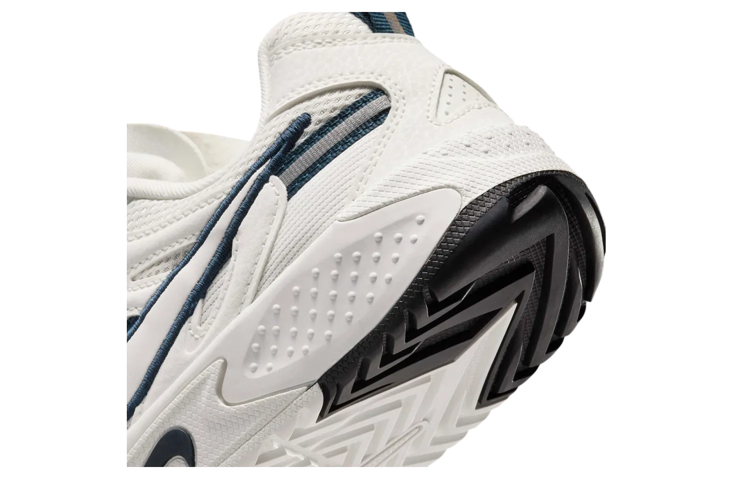 nike jam summit white armory navy 5